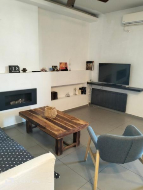 Minimal flat in Kalithea